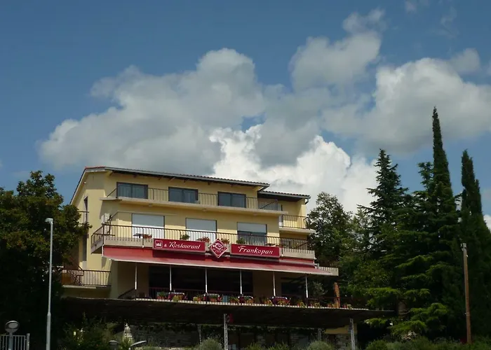 Kvarner View ゲストハウス